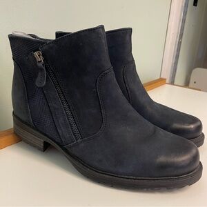 Earth Navy Jordan Ankle Boots